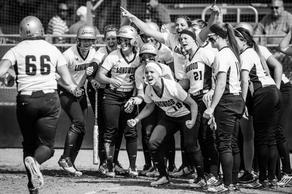 Softball Longwood Magazine